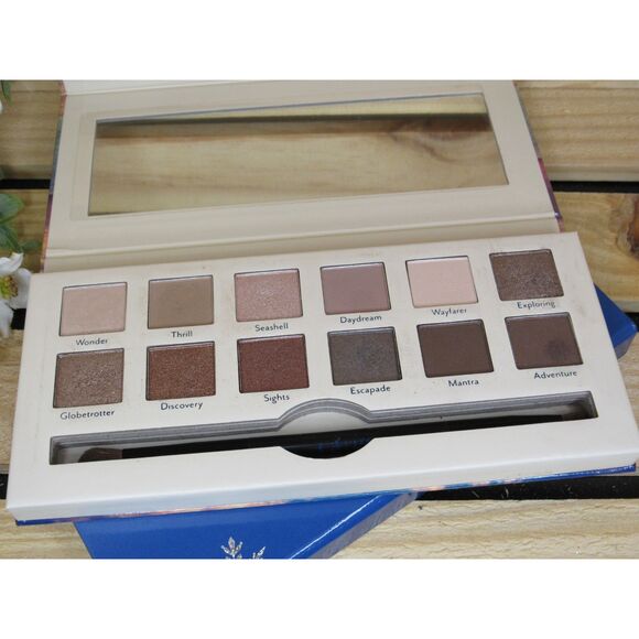 Cargo Cosmetics Seasonal Palette Bundle - Picture 3 of 10